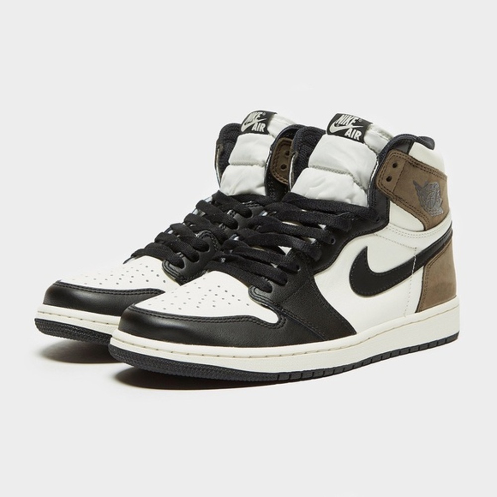 Nike Air Jordan 1 Retro High Dark Mocha NEW Shoes Size 7Y Men’s 7 Women’s 8.5